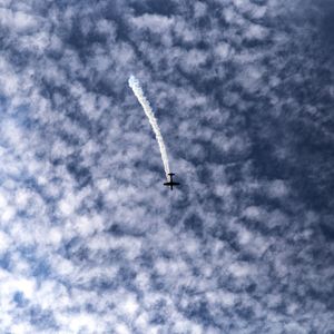 AVIÃO , ARTE NO CÉU III