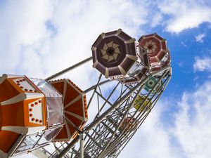 AS CORES DA RODA GIGANTE II