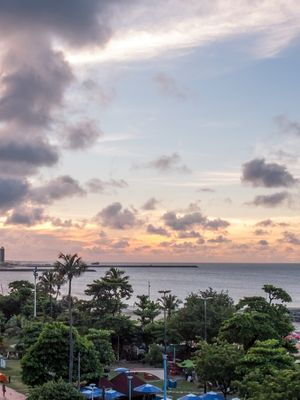 SUNSET NA PRAIA DE IRACEMA EM FORTALEZA