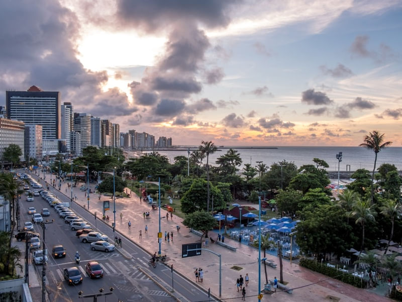 ENTARDECER EM FORTALEZA