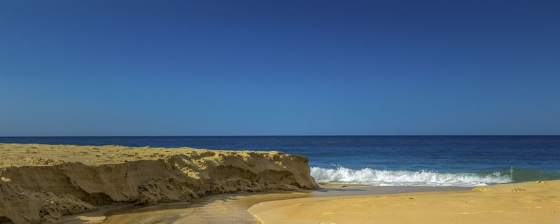 MAR COM CÉU AZUL