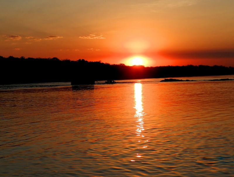 PÔR DO SOL PARANAÍBA GO