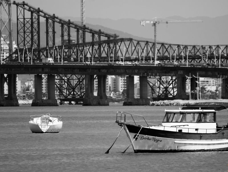 BARCO E PONTE