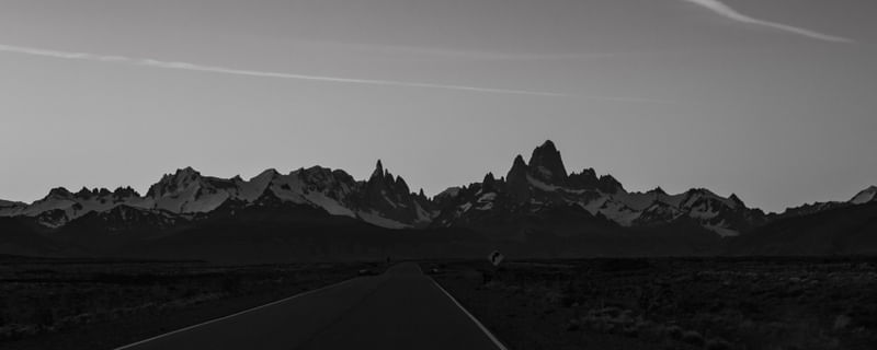 ESTRADA E MONTANHAS