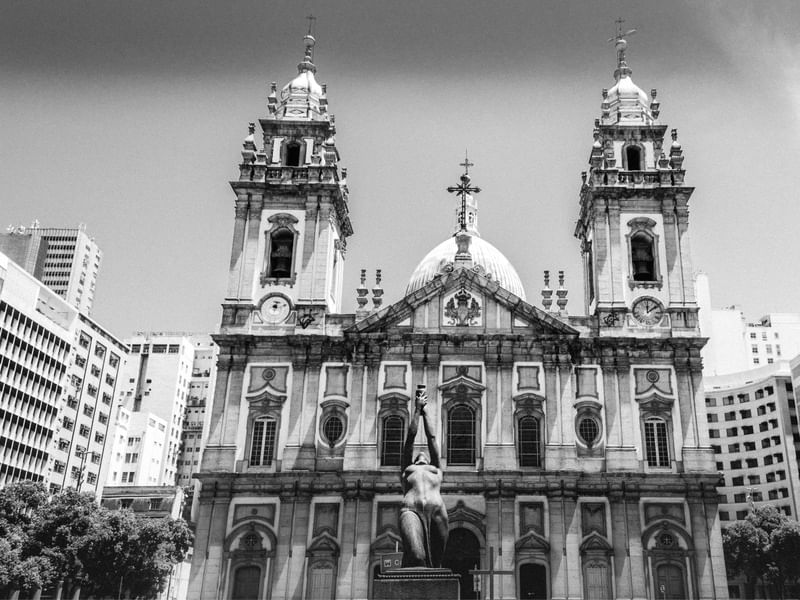 ESTÁTUA & IGREJA DA CANDELÁRIA