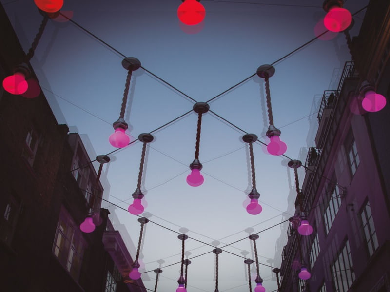 LUZES E NEON