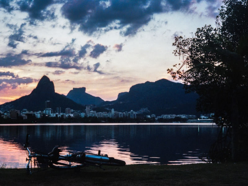 BICICLETA NA LAGOA