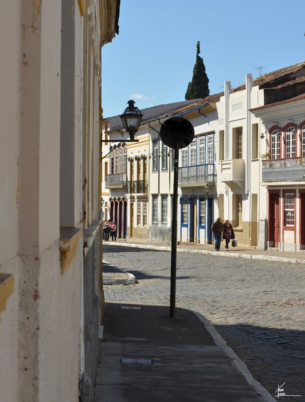AS RUAS COLONIAIS MINEIRAS