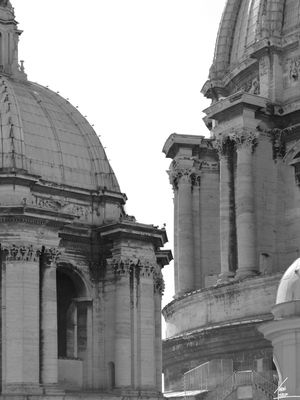DETALHES DA ARQUITETURA DO VATICANO