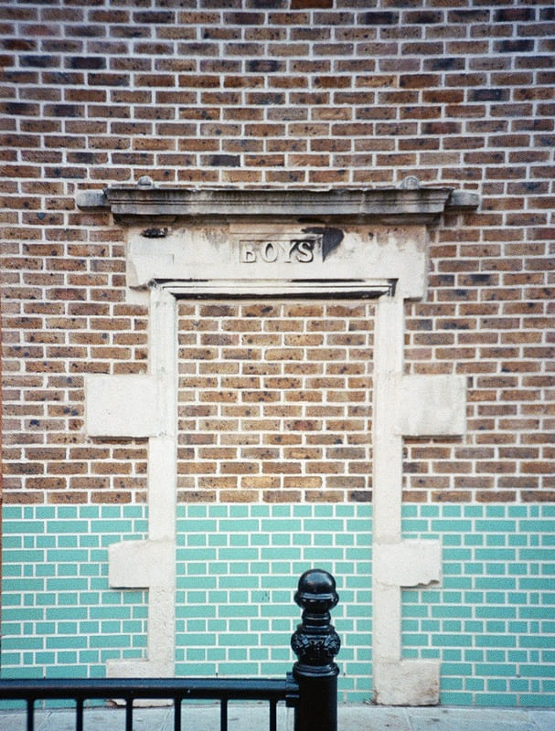 BOYS DOOR