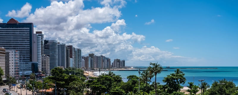 PANORÂMICA PRAIA DO MEIRELES EM FORTALEZA
