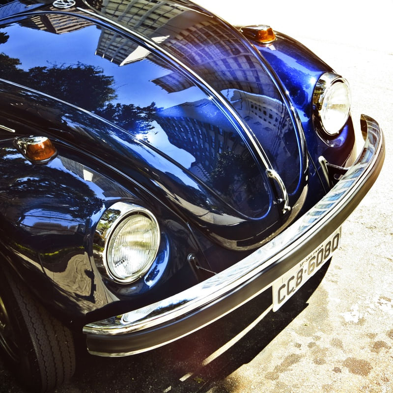 FUSCA AZUL BRILHANTE