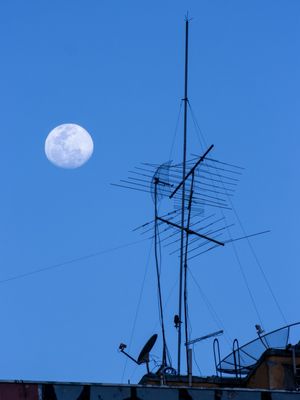 SATÉLITES