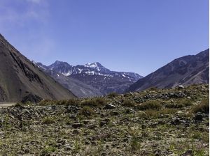 FIM DA ESTRADA (CAJON DEL MAIPO, CHILE)
