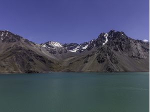 CONTRASTES (CAJON DEL MAIPO, CHILE)