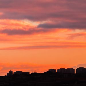 SUNSET AIRPORT DÍPTICO ESQUERDO