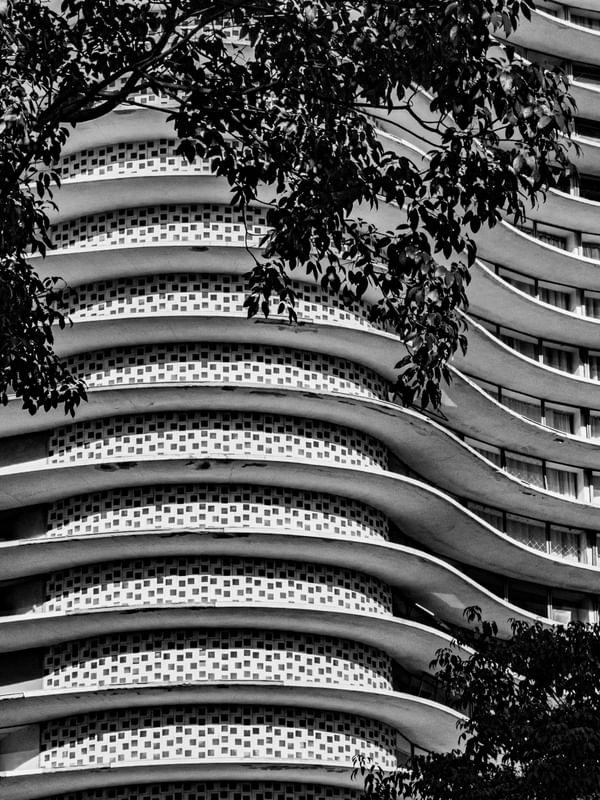 CONCRETE CURVES