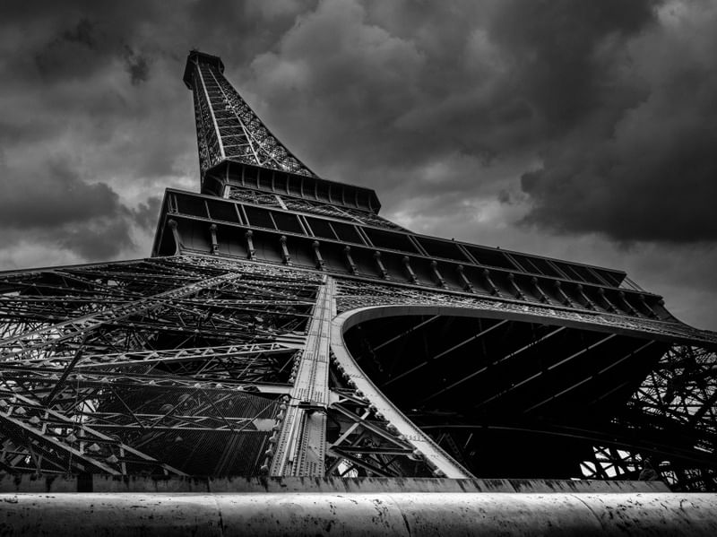 PARIS LA TOUR EIFFEL