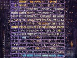 CITY NIGHT EM TINTA