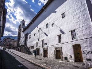 LADEIRA QUITO