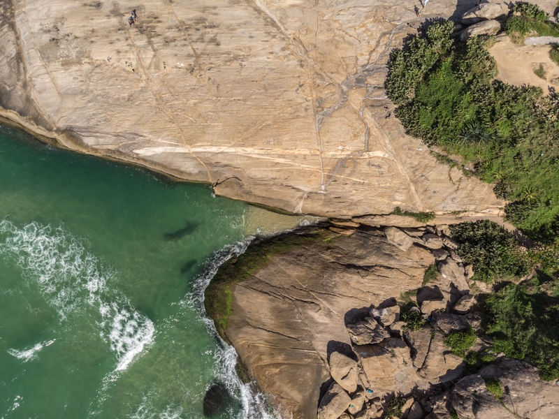 MAR PEDRA ARPOADOR