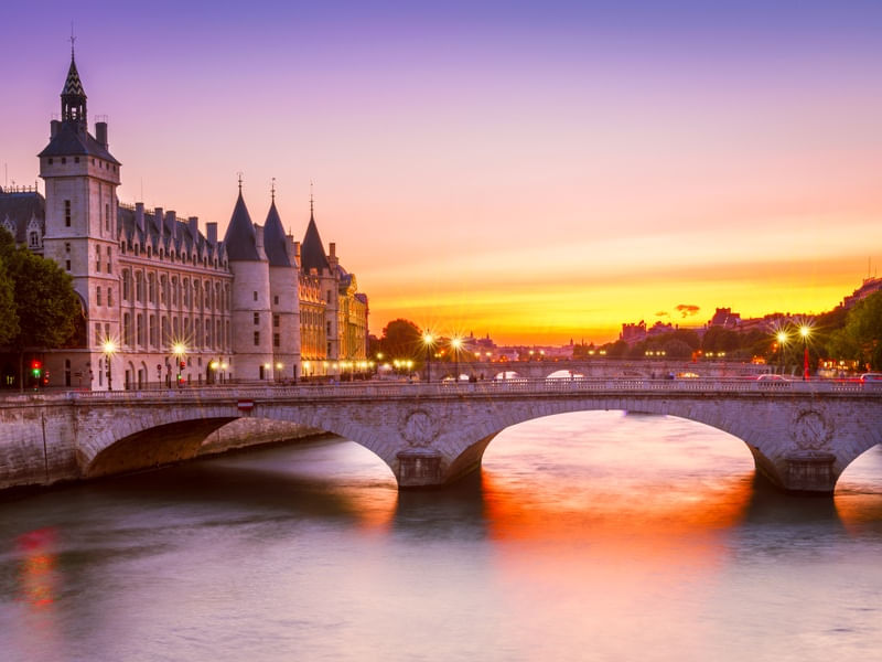LA CONCIERGERIE II