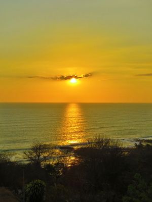 POR DO SOL E MAR