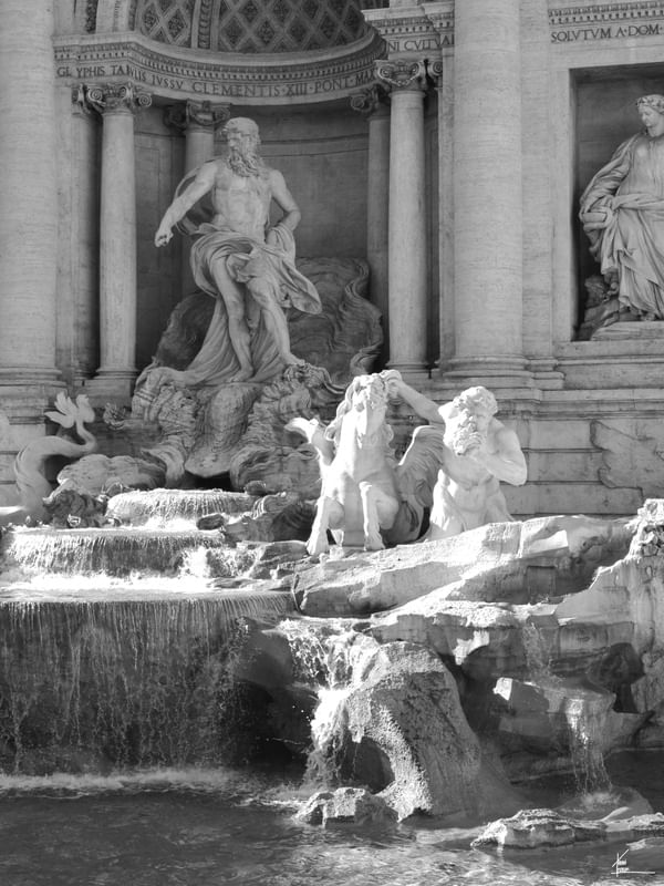 LA FONTANA DI TRENI - PB