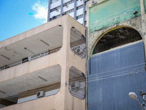 CINE PLAZA II