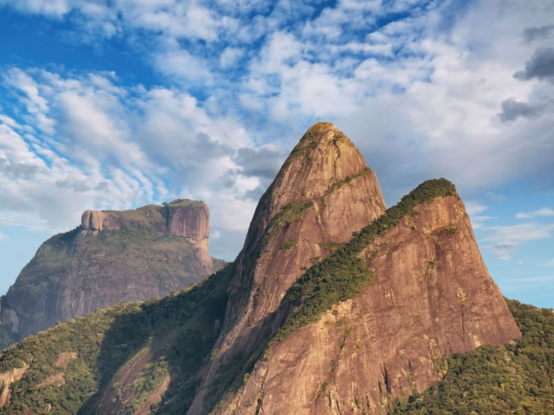 MORRO DOIS IRMÃOS E A PEDRA DA GÁVEA