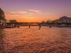 PARISIAN SUNSET