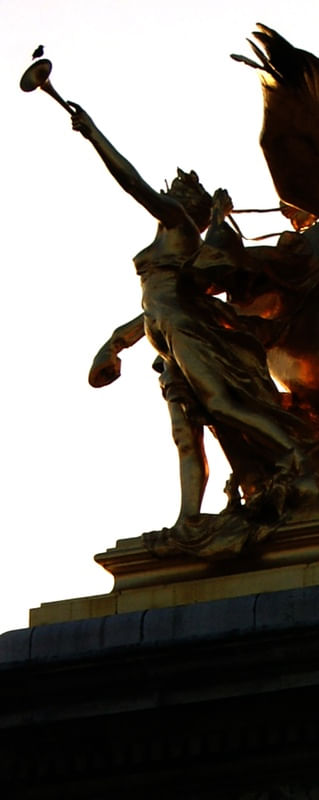 LIVRE PARA VOAR - LA LIBERTÉ EST UNE FEMME