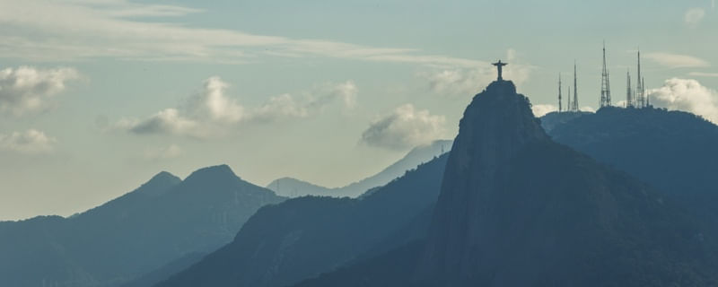 CRISTO REDENTOR E TONS DE AZUL