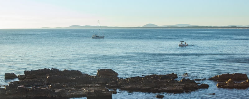 VELEIRO EM PUNTA BALLENA