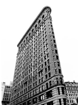 FLATIRON BUILDING