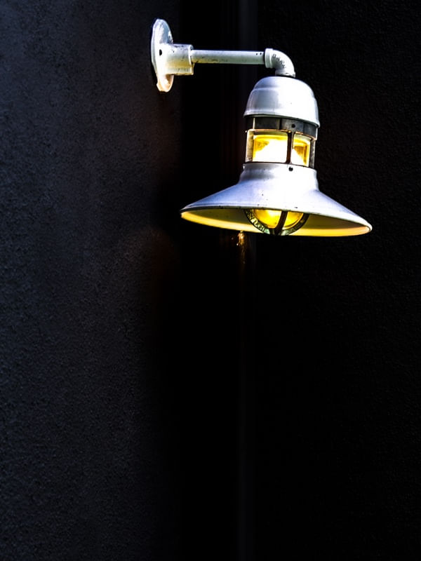 NOIR LIGHT