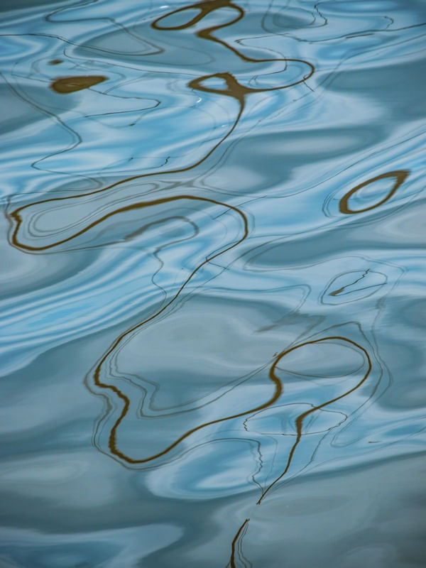 AGUA ABSTRATA