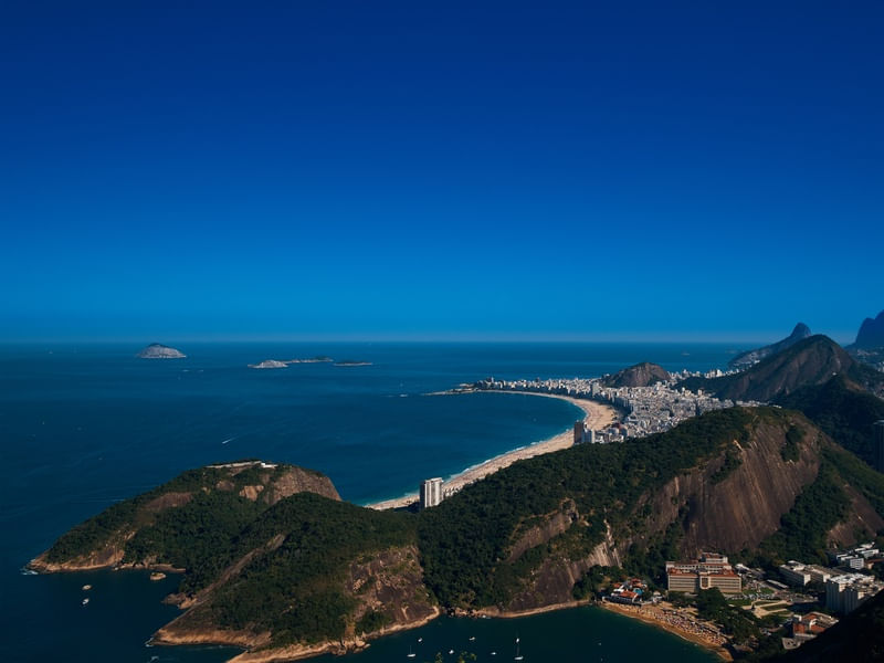 RIO DE JANEIRO - PRAIA, FLORESTA, MONTANHA E PRÉDIOS