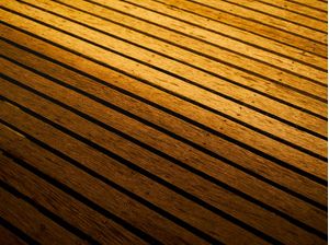 DECK DOURADO