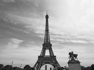 EIFFEL E SEUS TONS