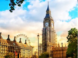 LONDON FRAMES