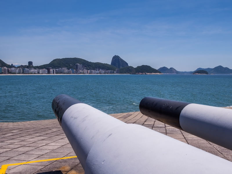 CANHÕES DO FORTE DE COPACABANA