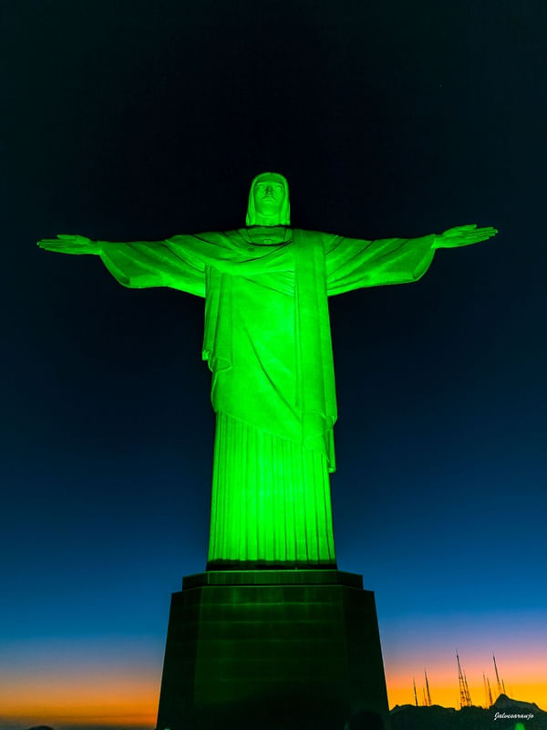 CRISTO REDENTOR VERDE
