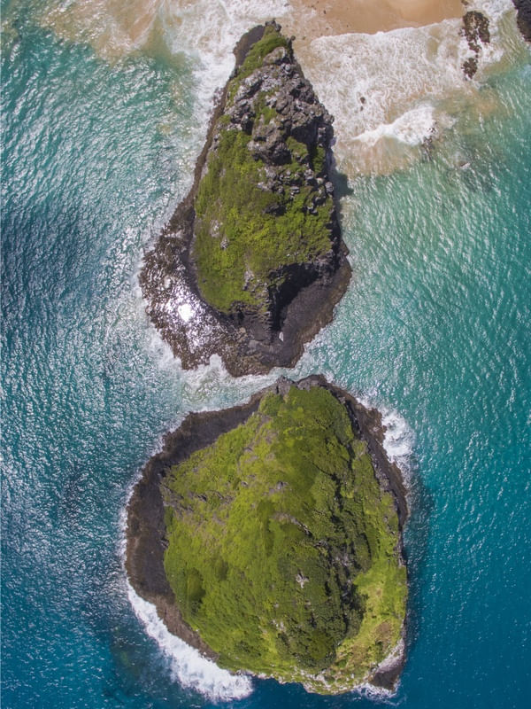 DRONE COLLECTION - MORRO DOIS IRMAOS - FERNANDO DE NORONHA RETRATO 1