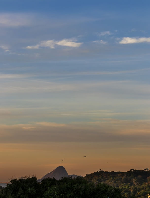 PEQUENO PAO DE ACUCAR