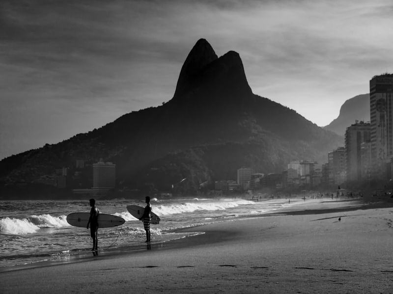 SURF A DOIS