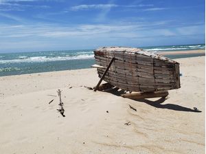 BARCO E AREIA