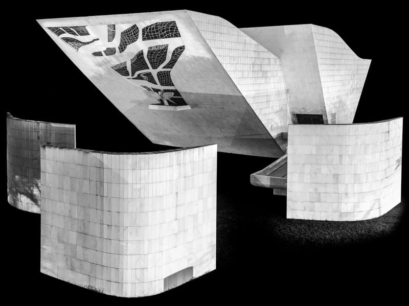 PANTEÃO DA PÁTRIA E DA LIBERDADE - MEMORIAL TANCREDO NEVES 1