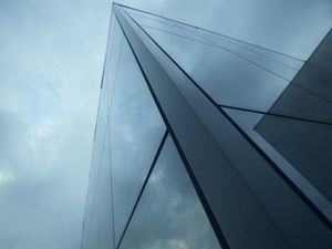 GEOMETRIA URBANA MINIMALISTA