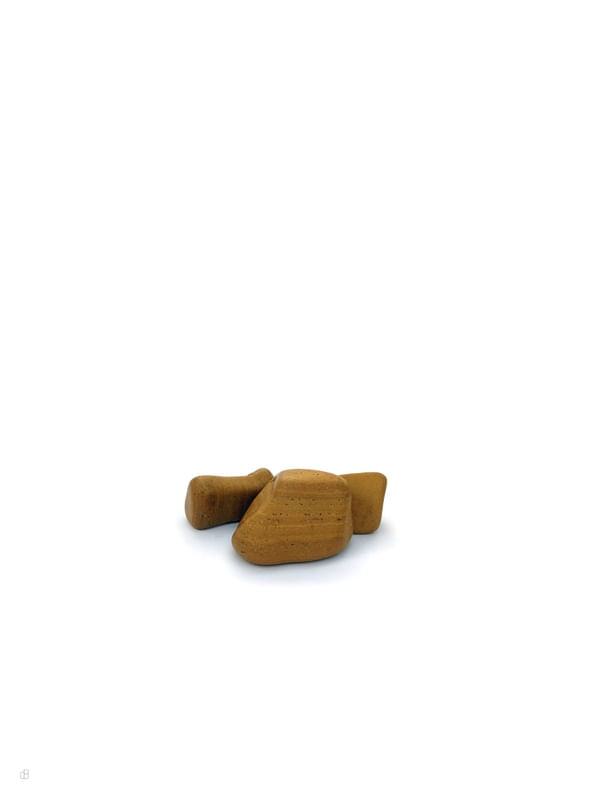 THREE YELLOW PEBBLES SET